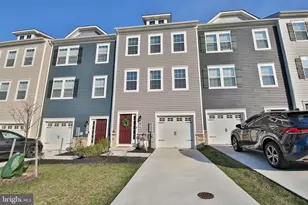 5059 Silver Oak Dr, Rosedale, MD 21237 - Photo 1