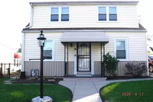 16 Crafton Rd, Essex, MD 21221 - Photo 1