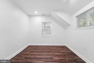 2502 Parkview Rd, Gwynn Oak, MD 21207 - Photo 17