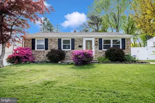 305 Glyndon Dr, Reisterstown, MD 21136 - Photo 1