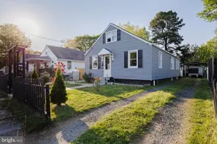 946 Martin Rd, Essex, MD 21221 - Photo 1