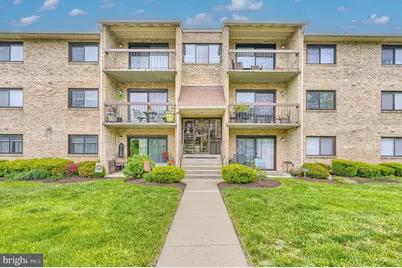 2 Summit Hill Court #C-3, Baltimore, MD 21228 - Photo 1