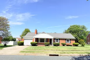 6 E Aylesbury, Lutherville Timonium, MD 21093 - Photo 1