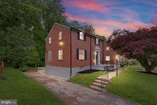 6615 Laurel Dr, Baltimore, MD 21207 - Photo 1