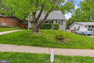 43 Caraway Rd, Reisterstown, MD 21136 - Photo 1