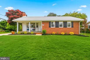 214 Chantrey Rd, Lutherville Timonium, MD 21093 - Photo 1