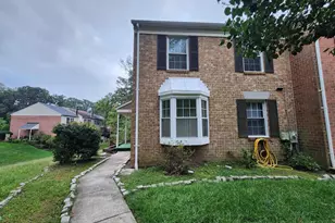 25 N Stead Ct, Catonsville, MD 21228 - Photo 1