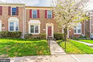 17 Wellspring Cir, Owings Mills, MD 21117 - Photo 1