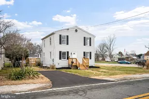 511 Riverside Dr, Baltimore, MD 21221 - Photo 1