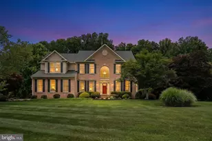 2 Fawn Ridge Ct, Reisterstown, MD 21136 - Photo 1