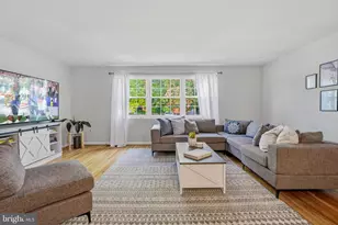 21 Theo Ln, Towson, MD 21204 - Photo 1