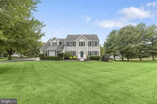 16 Farm Ridge Ct, Baldwin, MD 21013 - Photo 1