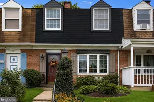3131 Ryerson Cir, Baltimore, MD 21227 - Photo 1