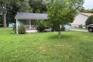 1132 Maple Rd, Baltimore, MD 21221 - Photo 1