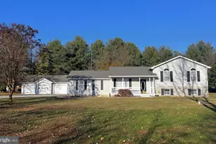 205 Cedar Beach Dr, Prince Frederick, MD 20678 - Photo 1