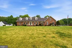 1126 Somerset Ln, Owings, MD 20736 - Photo 1