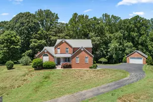 215 Hoile Ln, Huntingtown, MD 20639 - Photo 1