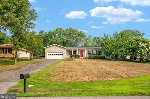 2110 Clearview Dr, Owings, MD 20736 - Photo 1