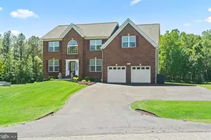 4479 Coachmans Path Ct, Waldorf, MD 20601 - Photo 1