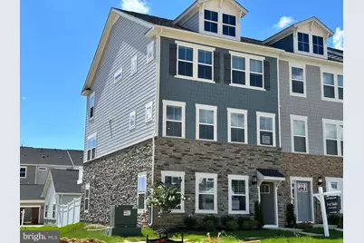 10729 Millport St, White Plains, MD 20695 - Photo 1