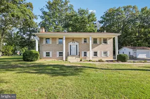 10850 Pam Dr, Waldorf, MD 20603 - Photo 1