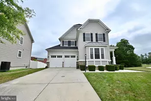 11736 Folkstone Ct, Waldorf, MD 20602 - Photo 1