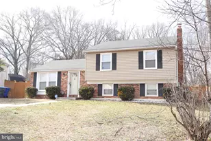 10916 Bridle Path Cir, Waldorf, MD 20601 - Photo 1