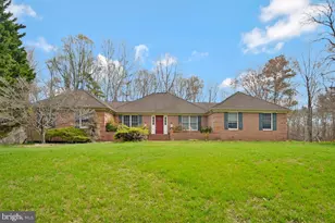 6024 Swanson Creek Ln, Hughesville, MD 20637 - Photo 1