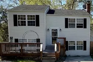 9701 Meadowview Dr, Newburg, MD 20664 - Photo 1