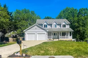 10384 Chamberlin Ct E, Waldorf, MD 20601 - Photo 1
