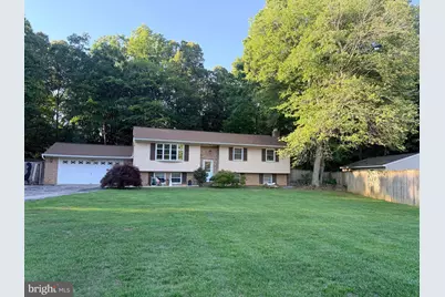 9264 East Court, White Plains, MD 20695 - Photo 1
