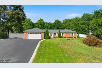 18 Quailwood Parkway, La Plata, MD 20646 - Photo 1