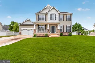 1019 Martin Dr, La Plata, MD 20646 - Photo 1