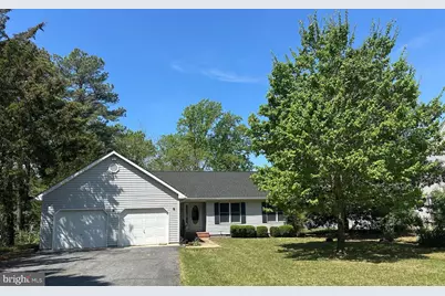 300 S 1st Street, Denton, MD 21629 - Photo 1