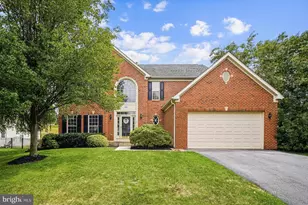 634 Spring Meadow Dr, Westminster, MD 21158 - Photo 1