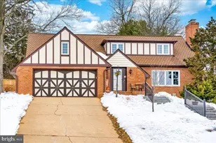 4 Arnold Dr, Westminster, MD 21157 - Photo 1