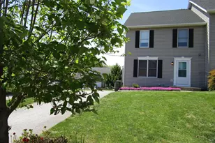 529 Gentry Ct, Westminster, MD 21157 - Photo 1