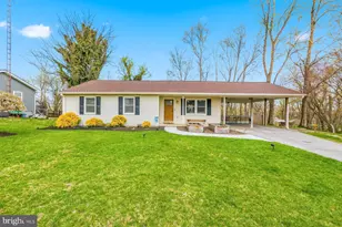 403 E Thomas St, Union Bridge, MD 21791 - Photo 1