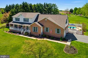 495 Hattie Dr, Hampstead, MD 21074 - Photo 1