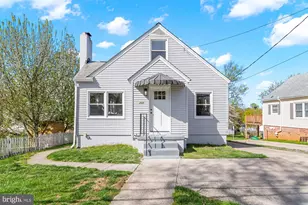 203 Montgomery Ave, Mount Airy, MD 21771 - Photo 1