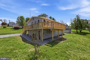 302 E Thomas St, Union Bridge, MD 21791 - Photo 1