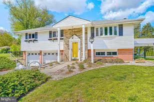 5805 Melville Rd, Sykesville, MD 21784 - Photo 1