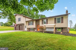 4200 Wolf Ct, Hampstead, MD 21074 - Photo 1