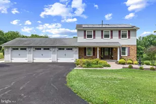 330 Kingston Cir, Sykesville, MD 21784 - Photo 1