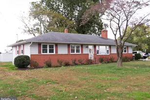 4909 Ravenwood Rd, Vienna, MD 21869 - Photo 1