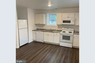 300 Collins Avenue #2, Hurlock, MD 21643 - Photo 1