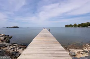 724 Twin Point Cove Rd, Cambridge, MD 21613 - Photo 1