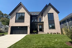 1104 N Tuckahoe St, Falls Church, VA 22046 - Photo 1