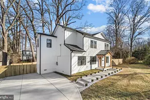 608 Laura Dr, Falls Church, VA 22046 - Photo 1