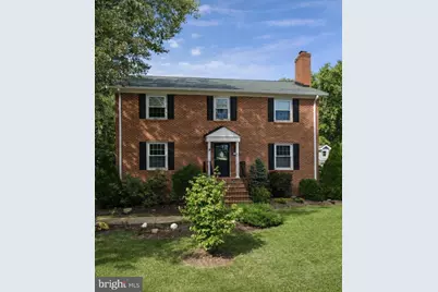 607 N West Street, Falls Church, VA 22046 - Photo 1